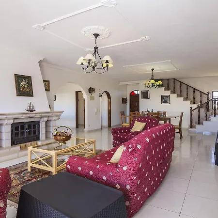 Quinta Do Sol By Interhome Armação de Pêra