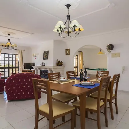 빌라 Quinta Do Sol By Interhome