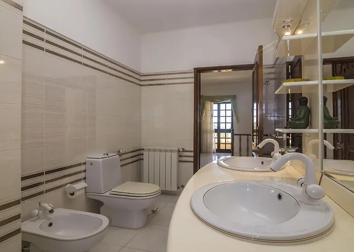 Quinta Do Sol By Interhome * Armação de Pêra